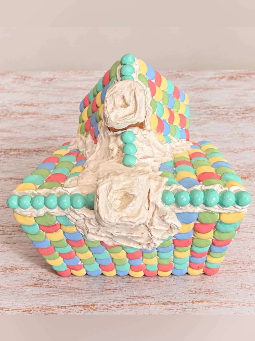 Vintage L.E. Smith Ceramic Pastel Gingerbread House Decor Candy Cookie Cottage - Picture 6 of 9